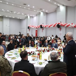 Büyük Aile Sofrası - fotoğraf 9