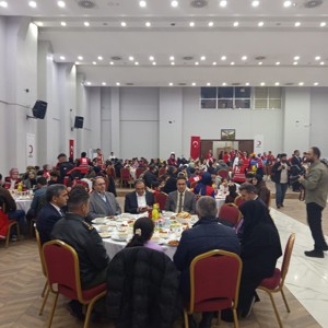 Yetim ve Öksüz Çocuklar ile Koruyucu Aileler İçin İftar Programı Düzenlendi - fotoğraf 3