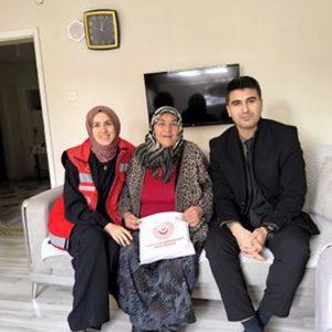 Tecrübeleriyle yolumuzu aydınlatan ulu çınarlarımızın yanındayız. - fotoğraf 2