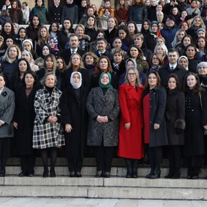 Bakan Selçuk: “Kadınlarımız, Kurtuluş Savaşı’ nda 15 Temmuz’da Milli İradeye ve İstikbalimize Nasıl Sahip Çıktılarsa, Bizler de Aynı Cesaretle Geleceğe Yürüyeceğiz” - fotoğraf 7