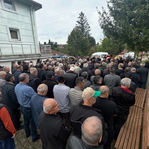 Kıbrıs Gazimiz Cemil Aydın Askeri Törenle Son Yolculuğuna Uğurlandı - fotoğraf 4
