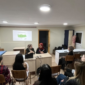 YEDAM İş Birliğiyle Kız Öğrenci Yurdunda Kadına Yönelik Şiddetle Mücadele Eğitimi - fotoğraf 3