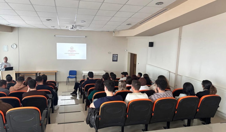 “Saygılı Yaşam ve Güvenli İlişkiler” Semineri Gerçekleştirildi