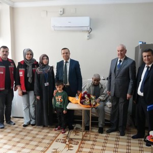 “Cizre’de Bayram, Gönülleri Isıttı: ‘Tek Başına Değil, Çok Başına Bayram’” - fotoğraf 2