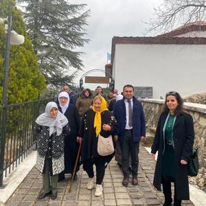 Huzurevi Sakinlerimizle Şeyh Edebali Türbesi Ziyareti - fotoğraf 4