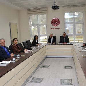 Yatılı Engelli ve Yaşlı Bakım Kuruluşları Müdürlerimizin katılımıyla kapsamlı bir değerlendirme toplantısı gerçekleştirilmiştir. - fotoğraf 1