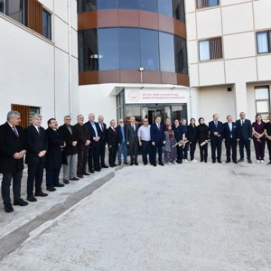 Tarım ve Orman Bakanı Sayın Yumaklı’dan Huzurevimize Anlamlı 8 Mart Ziyareti - fotoğraf 12