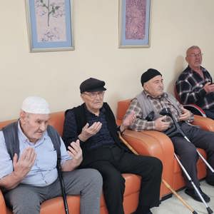 Kadir Gecesi’nde Huzurevinde Anlamlı Program - fotoğraf 3