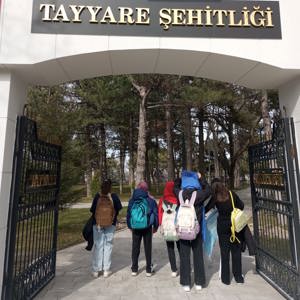 Çocuklarımızla Birlikte Şehitlik Ziyareti Gerçekleştirildi - fotoğraf 1