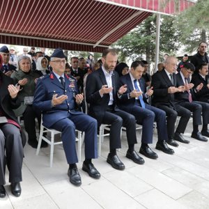 Polis Şehitliği Ziyareti ile Çanakkale Zaferi ve Şehitler Anıldı - fotoğraf 1