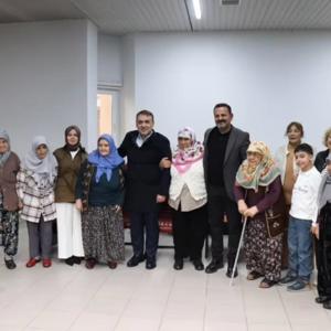 Büyüklerimizle Bayram Sevinci - fotoğraf 2