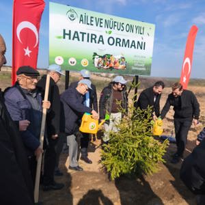 “Türkiye’nin Gücü Orman” Temasıyla Fidanlar Toprakla Buluştu - fotoğraf 4