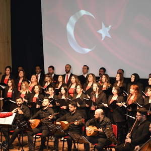 Ay Yıldız Türk Halk Müziği Koromuz Muhteşem Bir Konser Gerçekleştirdi - fotoğraf 9