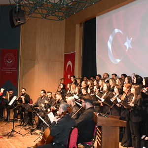 Ay Yıldız Türk Halk Müziği Koromuz Muhteşem Bir Konser Gerçekleştirdi - fotoğraf 10