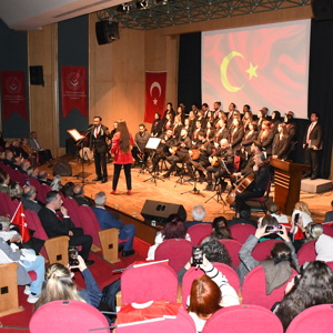 Ay Yıldız Türk Halk Müziği Koromuz Muhteşem Bir Konser Gerçekleştirdi - fotoğraf 16