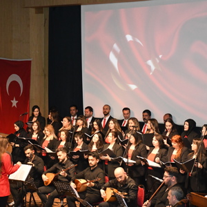 Ay Yıldız Türk Halk Müziği Koromuz Muhteşem Bir Konser Gerçekleştirdi - fotoğraf 23