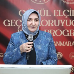 Dr. Selma Ünlüer Hanımefendi, Gönül Elçileri ve Geçici Koruyucu Ailelerle İftar Sofrasında Buluştu - fotoğraf 1