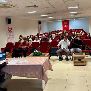 Geçici Koruyucu Aile Hizmet Modeline Yönelik Bilgilendirme ve Farkındalık Eğitimi Gerçekleştirildi - fotoğraf 2