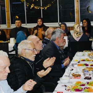 İnebolu Huzurevimizde Gönül Sofrası Kuruldu - fotoğraf 4