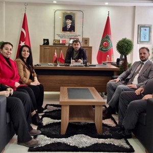 Kıymetli Şehit Ailelerimizi, Kahraman Gazilerimizi ve Ailelerini Ziyaret Ederek Ramazan Bayramı’nı Kutladık - fotoğraf 2
