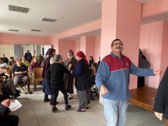 Özel bireylerimizin doğum günleri coşku ve mutluluk içerisinde kutlandı.