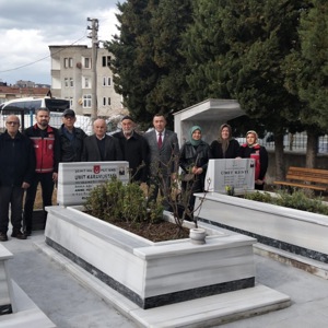 Fatsa’da Şehit Yakınları ve Gazilerimize Ziyaret, Garnizon Şehitliğinde Anma Programı - fotoğraf 2