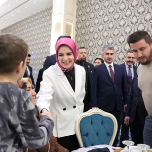 Aile ve Sosyal Hizmetler Bakanımız Göktaş, şehit aileleri ve gazilerle iftarda bir araya geldi - fotoğraf 8