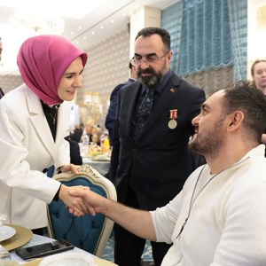 Aile ve Sosyal Hizmetler Bakanımız Göktaş, şehit aileleri ve gazilerle iftarda bir araya geldi - fotoğraf 3