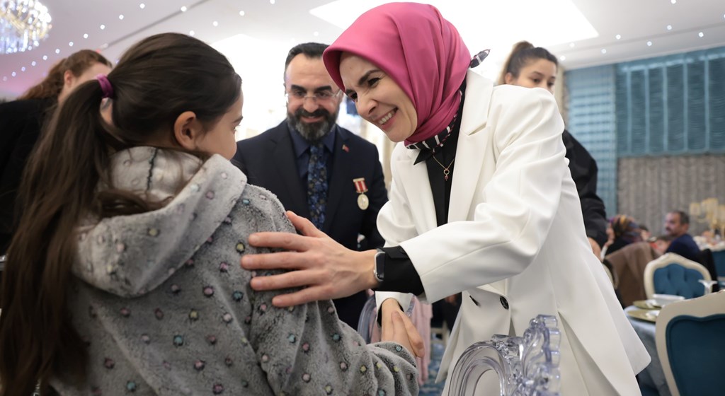 Aile ve Sosyal Hizmetler Bakanımız Göktaş, şehit aileleri ve gazilerle iftarda bir araya geldi