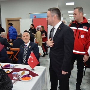 Şehit Yakınları ve Gazilerimizle Büyük Aile Sofrası” iftar programı, Ordu Valiliği Sosyal Tesisleri’nde gerçekleştirildi. - fotoğraf 4