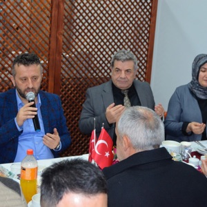 Şehit Yakınları ve Gazilerimizle Büyük Aile Sofrası” iftar programı, Ordu Valiliği Sosyal Tesisleri’nde gerçekleştirildi. - fotoğraf 7