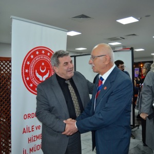 Şehit Yakınları ve Gazilerimizle Büyük Aile Sofrası” iftar programı, Ordu Valiliği Sosyal Tesisleri’nde gerçekleştirildi. - fotoğraf 8