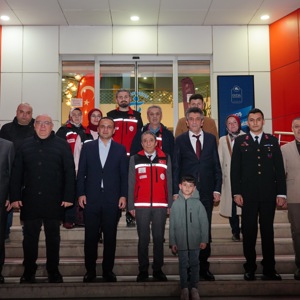 Fatsa’da Şehit Yakınları ve Gaziler İçin “Büyük Aile Sofrası” İftarı Düzenlendi - fotoğraf 15