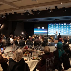 Bakanımız Göktaş, "Güçlü Türkiye'nin Güçlü Kadınları Zirvesi" iftar programına katıldı - fotoğraf 2