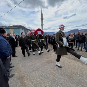 Kore Gazimiz M. Ali ÇALIŞKAN Dualarla Son Yolculuğuna Uğurlandı - fotoğraf 3
