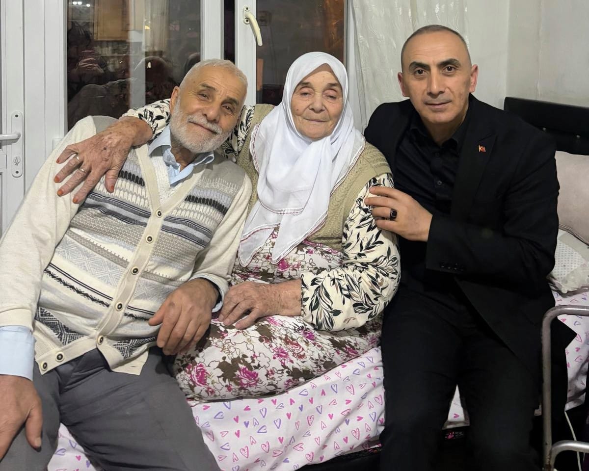 Yaşlılar Haftası’nda Adem ve Gülaştı AKSU Ziyaret Edildi.