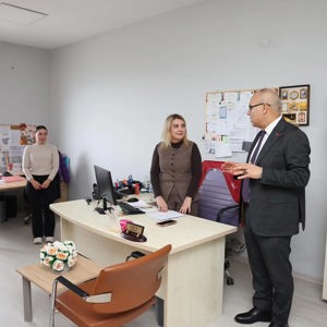 Valimiz Mustafa KOÇ, Giresun Aile ve Sosyal Hizmetler İl Müdürlüğümüzü Ziyaret Etti. - fotoğraf 3