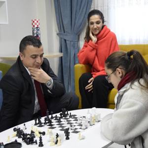 Muş Lalesi Çocuk Evleri Sitesi’ne Ziyaret - fotoğraf 3