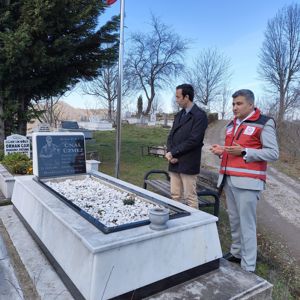  Aziz Şehitlerimizin Kabristanları Ziyaret Edilmiştir. - fotoğraf 1