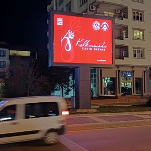 Gaziantep’te 8 Mart Coşkusu: Kadın Emeği ve Dayanışması Şehrin Her Noktasında - fotoğraf 4