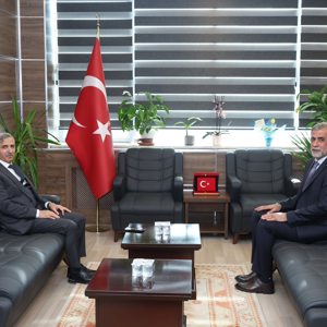 Valimiz Sayın Mükerrem Ünlüer, İl Müdürlüğümüzü Ziyaret Ederek İncelemelerde Bulundu - fotoğraf 1