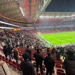 Çocuk Evleri Sitemizin Gençlerine İstanbul ve Galatasaray Sürprizi - fotoğraf 1