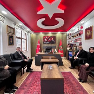 İl Müdürümüz Emre Çalğan’dan Türkiye Harp Malülü Gaziler, Şehit Dul ve Yetimleri Derneği’ne Ziyaret - fotoğraf 1