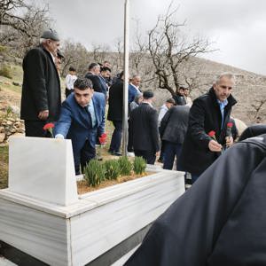 Şehitlerimizi Rahmet ve Minnetle Anıyoruz - fotoğraf 1