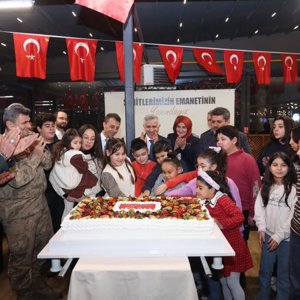 Şehit Emaneti Evlatlarımıza Anlamlı Doğum Günü Kutlaması: "Gülüşleri Umudumuz" - fotoğraf 6