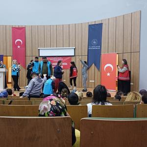 Ladik Akdağ’da Mavi Işık: Otizm Farkındalığı İçin Kamp Ateşi Yakıldı - fotoğraf 4