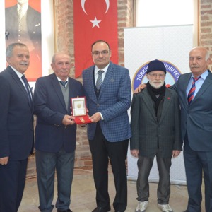 Merzifon'da Kıbrıs Gazilerine Madalyaları Teslim Edildi - fotoğraf 2