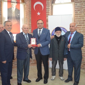 Merzifon'da Kıbrıs Gazilerine Madalyaları Teslim Edildi - fotoğraf 4