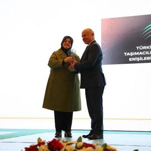 3 Aralık Dünya Engelliler Günü’nde Aile, Çalışma ve Sosyal Hizmetler Bakanlığı Tarafından 7 Ayrı Dalda Erişilebilirlik Ödülleri Verildi - fotoğraf 3