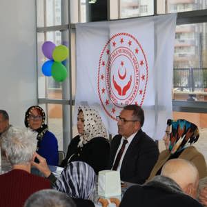 KADİR GECESİNDE BİRLİK VE HUZUR DOLU BULUŞMA  - fotoğraf 2